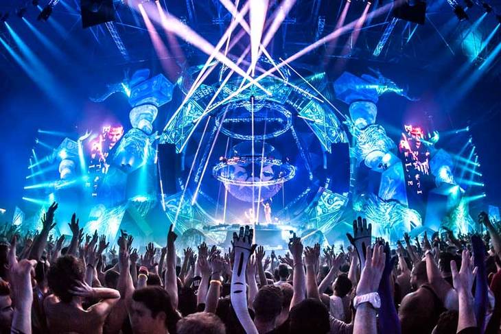 Los conciertos de electrónica ofrecen alivio emocional a quienes sufren ansiedad, según un estudio