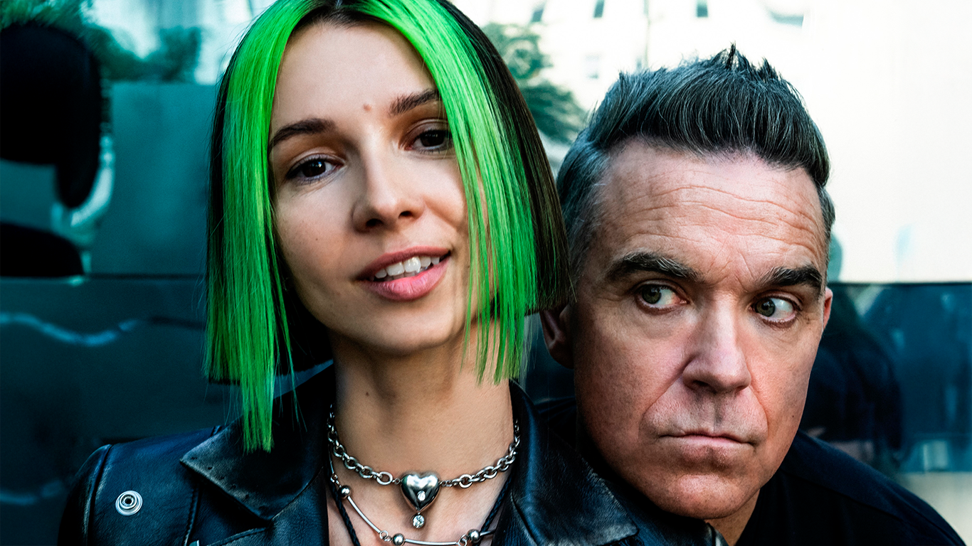 Miss Monique estrenó junto a Robbie Williams su nueva colaboración en el Mainstage de Tomorrowland